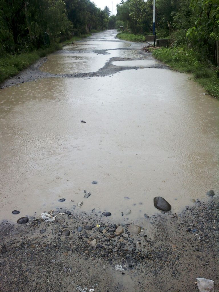 Dimana Pemerintah Daerah Jalan Luyo Tutar Banjir Lagi