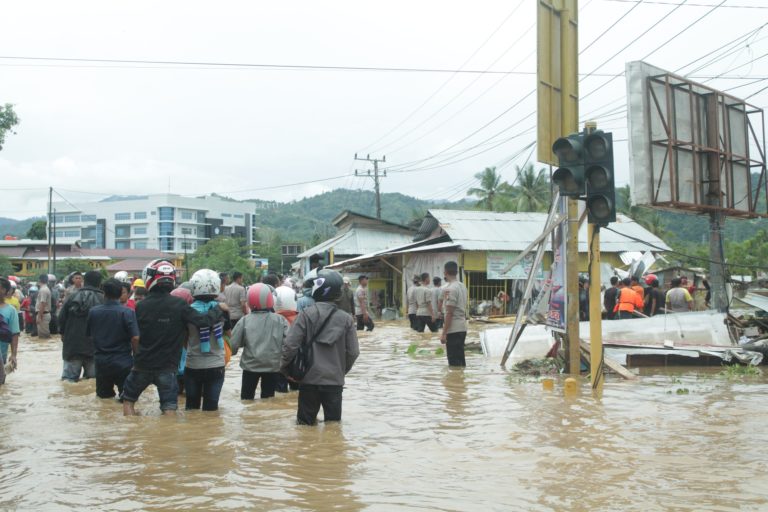 KMP K RI Siang Ini Akan Berkunjung Ke Korban Banjir Di Mamuju