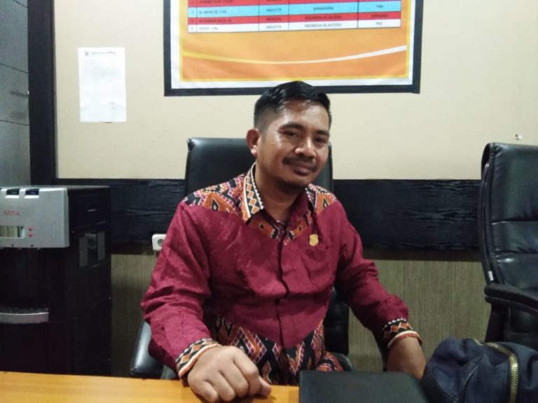 Komisis III DPRD Mamuju Ahmad Ikhsan Syarif,Evaluasi Tunjangan Guru Daerah Terpencil