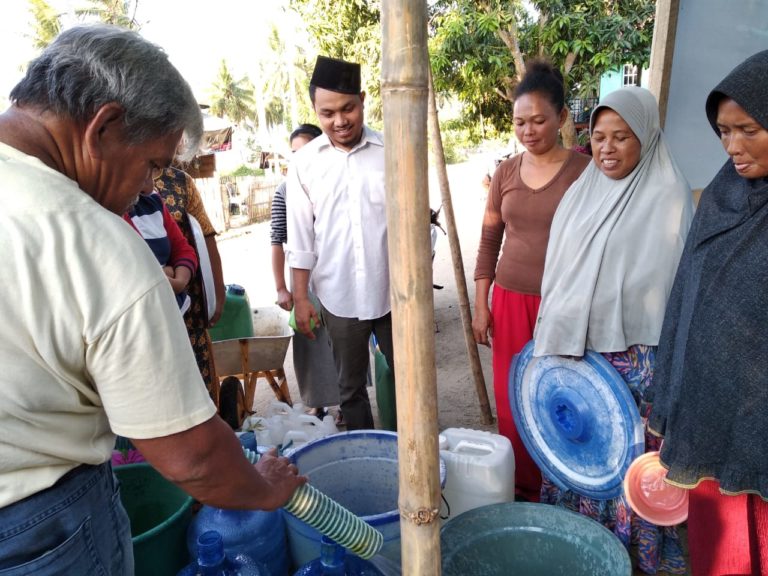Warga Kekurangan Air Bersih, Ini yang Dilakukan DPP PPP