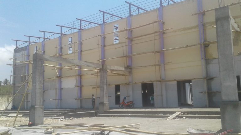 Proyek Pembangunan Stadion di Majene Dinilai Sangat Lambat.