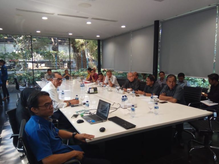 Terkait Pelaksanaan Proyek PLTA Tumbuan Mamuju Pansus RUED DPRD Sulbar Berkunjung ke Jawa Barat