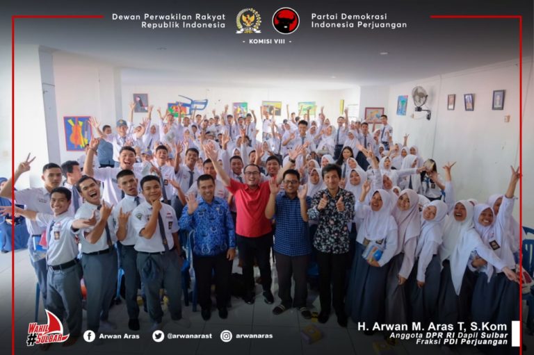 Anggota DPR RI Arwan Aras Gelar Sosialisasi 4 Pilar di SMA 1Mamuju