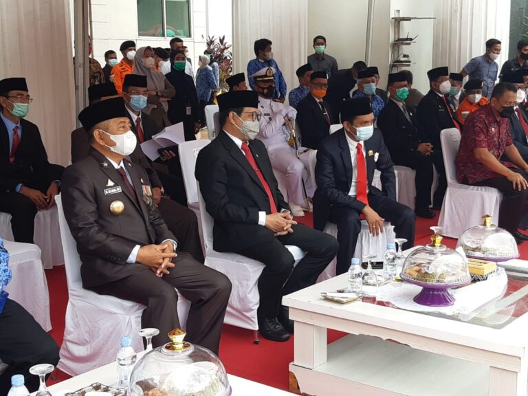 Wakil Ketua DPRD Sulbar Hadiri Upaca Hari Bhakti Transmigrasi ke 70