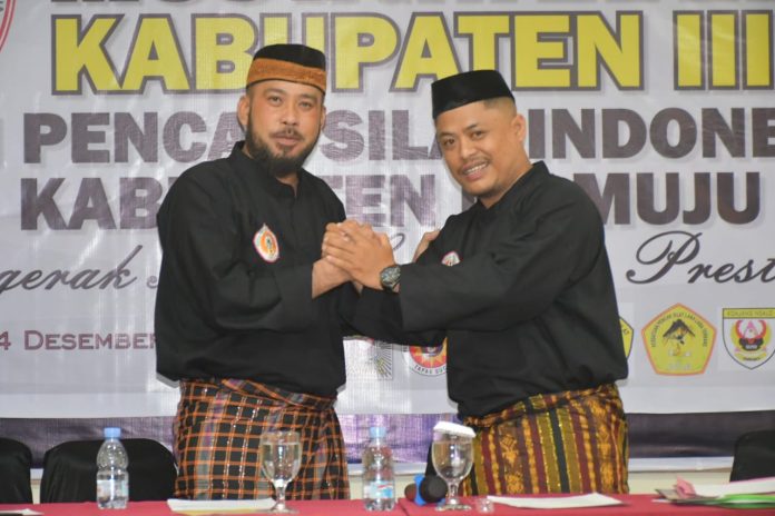 Ketua Terpilih Ikatan Pencak Silat Indonesia (IPSI) Kabupaten Mamuju Busman Rasyid