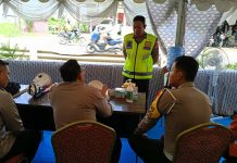 Dirlantas Polda Sulbar Cek Pos Pengamanan Operasi Ketupat di Mamuju, Pastikan Personel Siap Layani Masyarakat