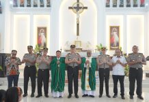 Kapolda Sulbar Sapa Jemaat Santa Maria