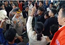 Kabid Humas Polda Sulbar: Polri Kawal Penyampaian Aspirasi di DPRD Provinsi, Kedepankan Pendekatan Humanis dan Dialog